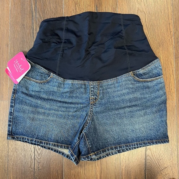 Isabel Maternity by Ingrid & Isabel Pants - 🆕 Isabel maternity short SZ 10